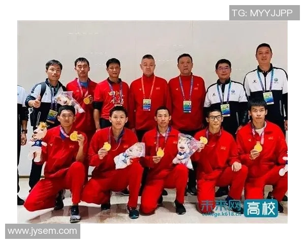 全运会回顾：成都足球队在比赛中的战术意识与团队配合分析