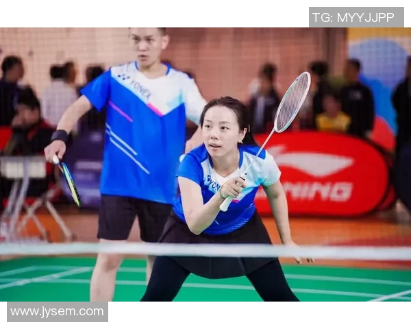 全国锦标赛回顾：杭州羽毛球队展现出色比赛经验与实力分析