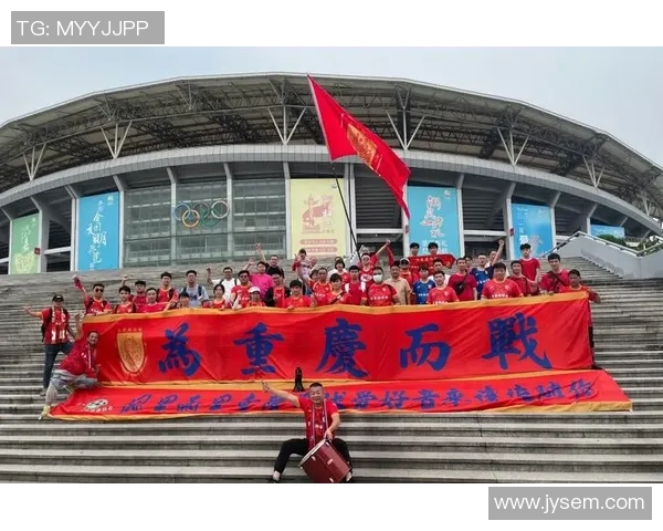 重庆排球队在钻石联赛积分榜上以86分稳居第一名展现强劲实力